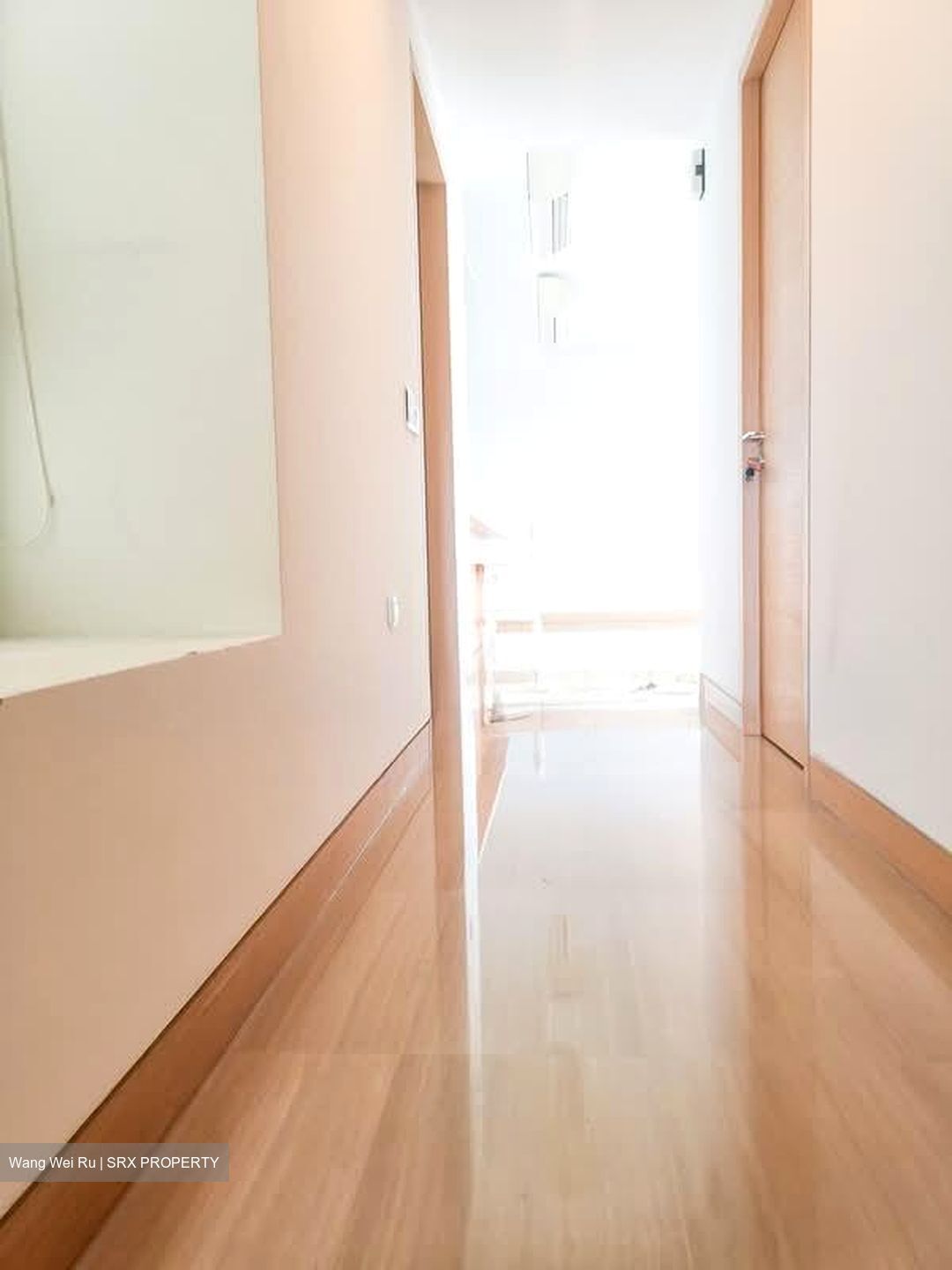 SilverSea (D15), Condominium #536418151